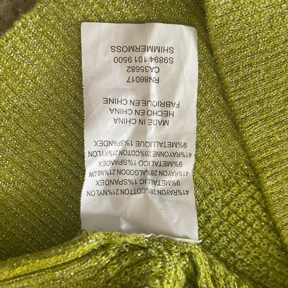 💎 Bebe Shimmer Sweater 💎 - Picture 4 of 6